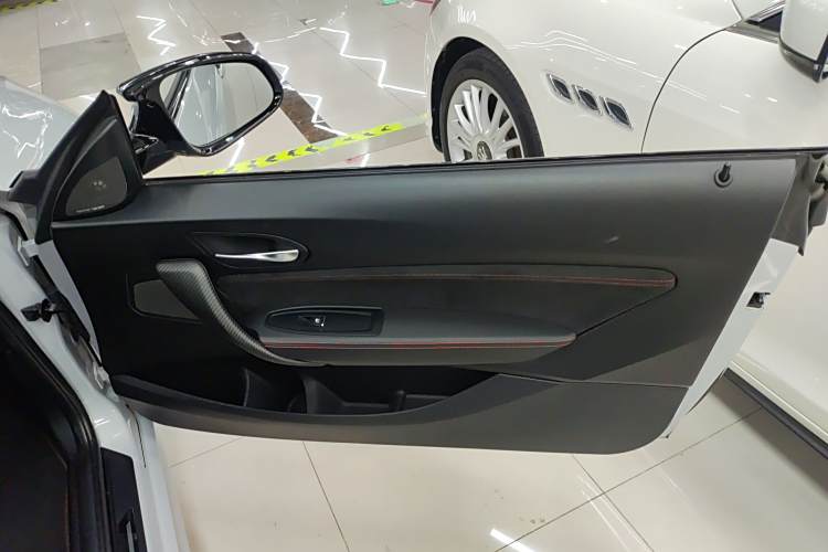 BMW M235L 2019 car image #15