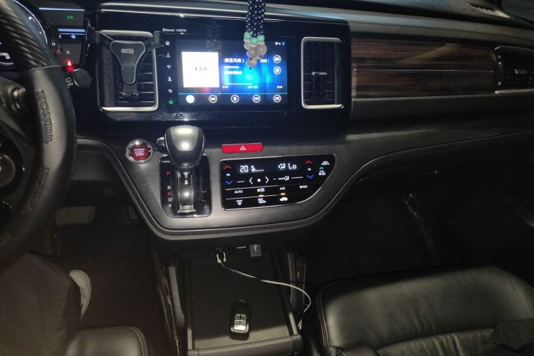 Honda Elysion 2016 imagen de coche #15