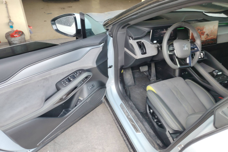 BYD SongL EV 2024 car image #15