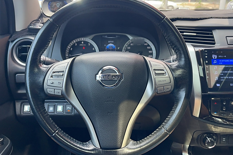 日产 途达 2018 汽车图片 #15