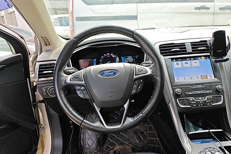 Ford Mondeo New Energy 2020 car image #15