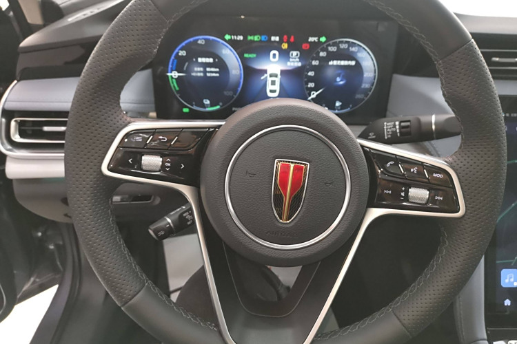 HongQi H5 PHEV 2025 car image #15