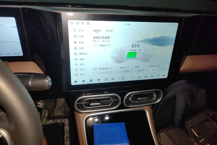 零跑汽车 零跑C01 2023 汽车图片 #15