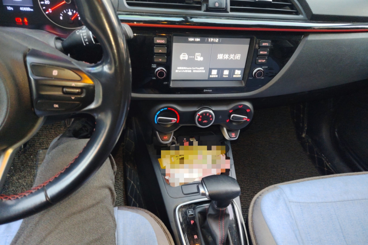 Kia Rio Cross 2019 صورة سيارة #15