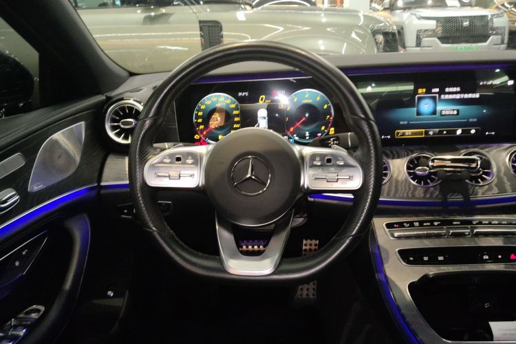 Mercedes-Benz CLS Class 2021 car image #15