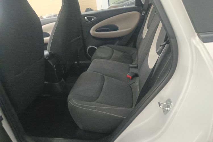 Wuling Binguo 2023 #15 Wuling Binguo 2023 car image #15