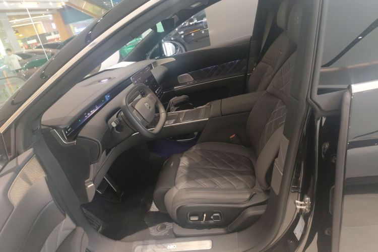 NIO ET9 2024 immagine di auto #15