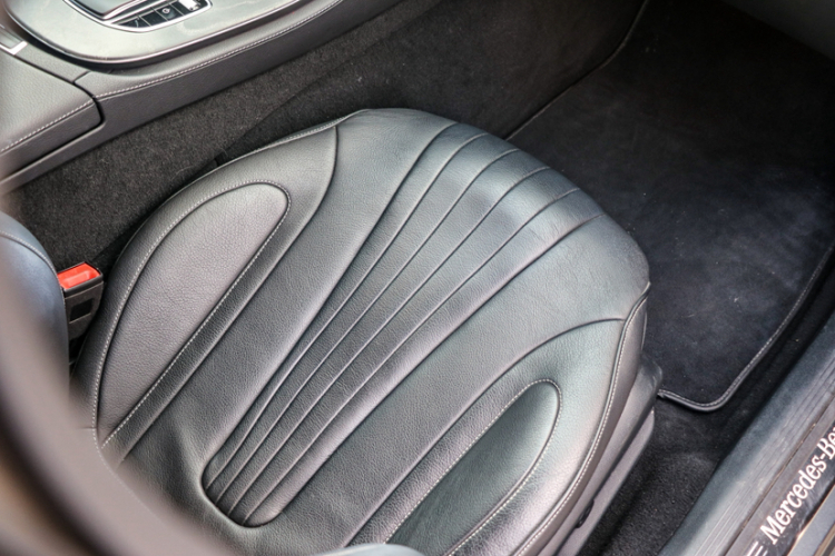 Mercedes-Benz CLS Class 2021 car image #15