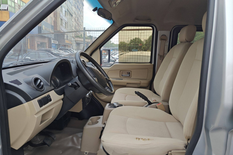 2024 car image #15