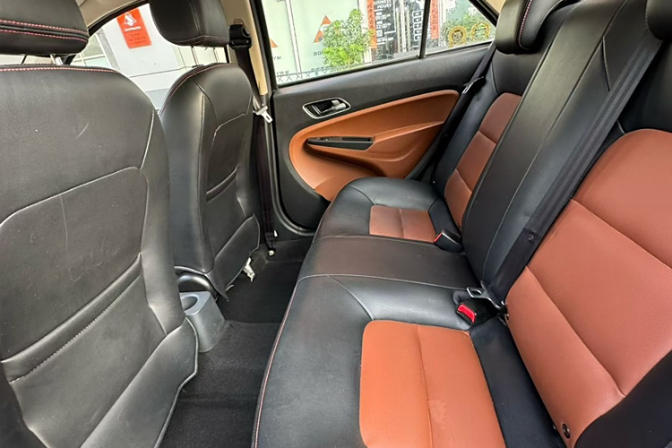 GEELY KingKong 2016 immagine di auto #15