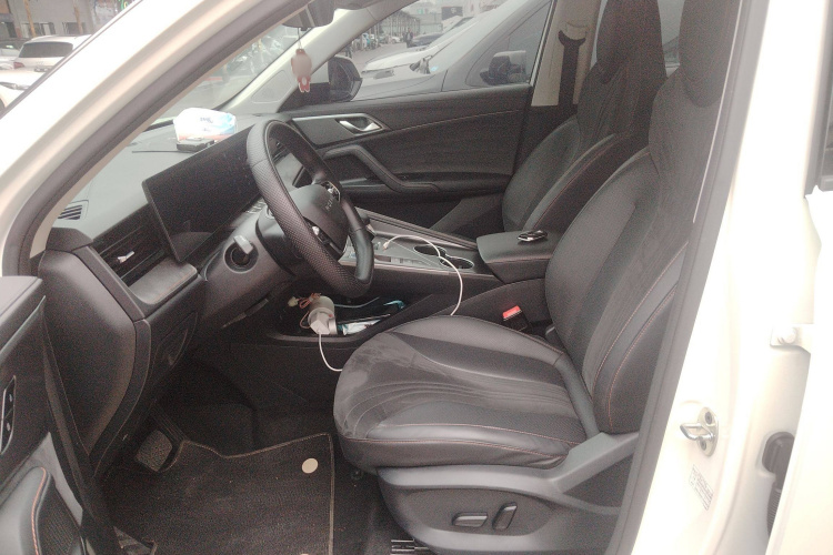 Roewe D5X DMH 2024 image de voiture #15