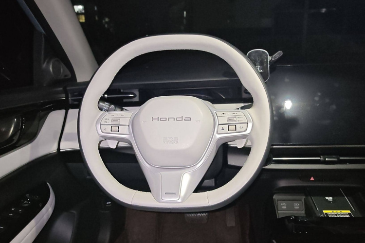 Honda e:NS2 2025 car image #15