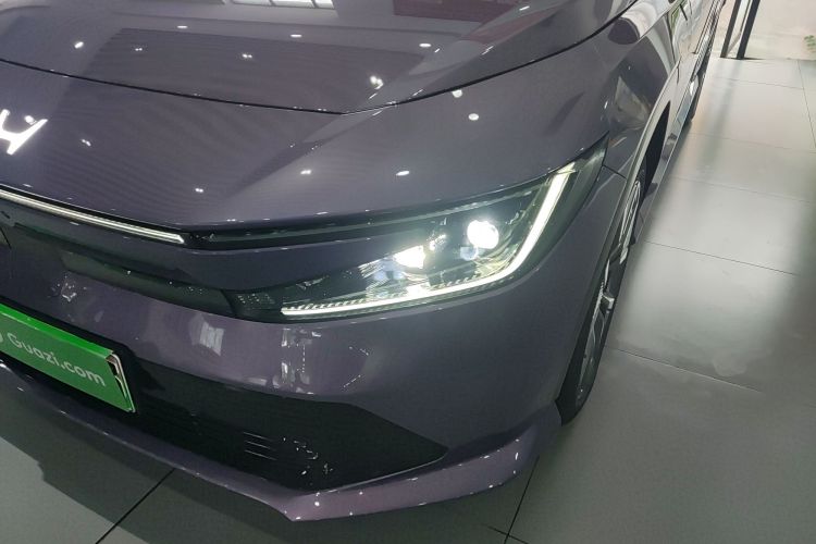 Honda P7 2025 car image #15