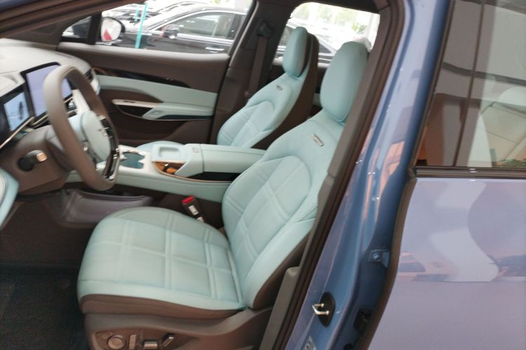 HongQi TianGong 08 2025 #15 HongQi TianGong 08 2025 car image #15