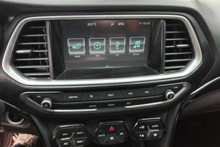 GAC Trumpchi GS4 New Energy 2018 #15 GAC Trumpchi GS4 New Energy 2018 car image #15