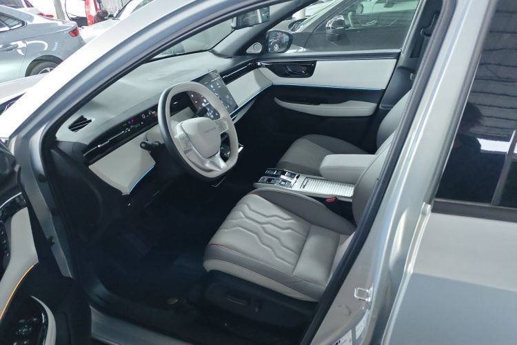 Honda e:NS2 2024 #15 Honda e:NS2 2024 car image #15