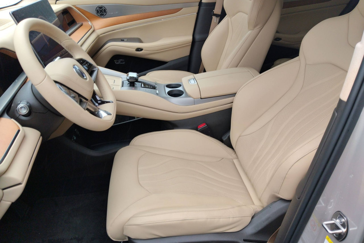 Denza N7 2023 imagem de carro #15