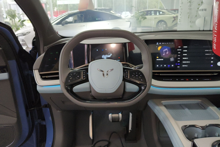 HongQi TianGong 08 2025 car image #15