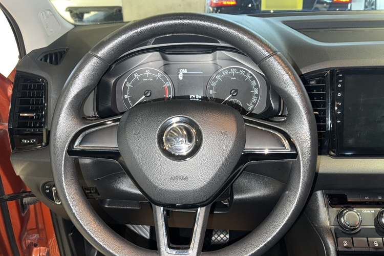 Skoda Karoq 2018 изображение автомобиля #15