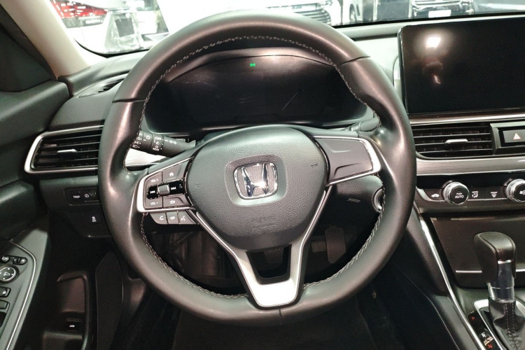 BYD F3R 2021 car image #15