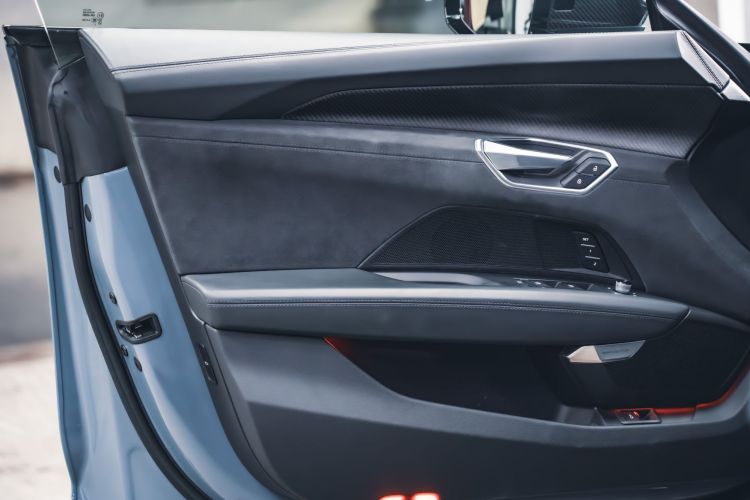 Audi RS e-tron GT 2023 car image #15