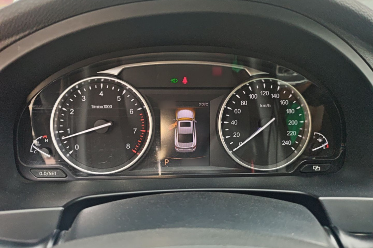 GEELY Ulion 2018 imagem de carro #15