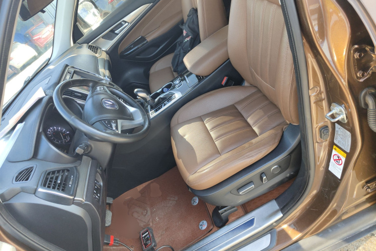 Changan CS95 2017 #15 Changan CS95 2017 car image #15