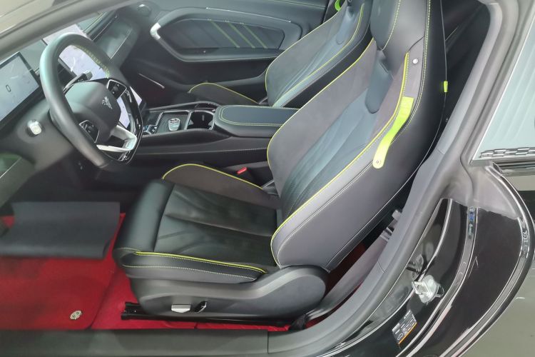 哪吒汽车 哪吒GT 2024 #15 哪吒汽车 哪吒GT 2024 汽车图片 #15