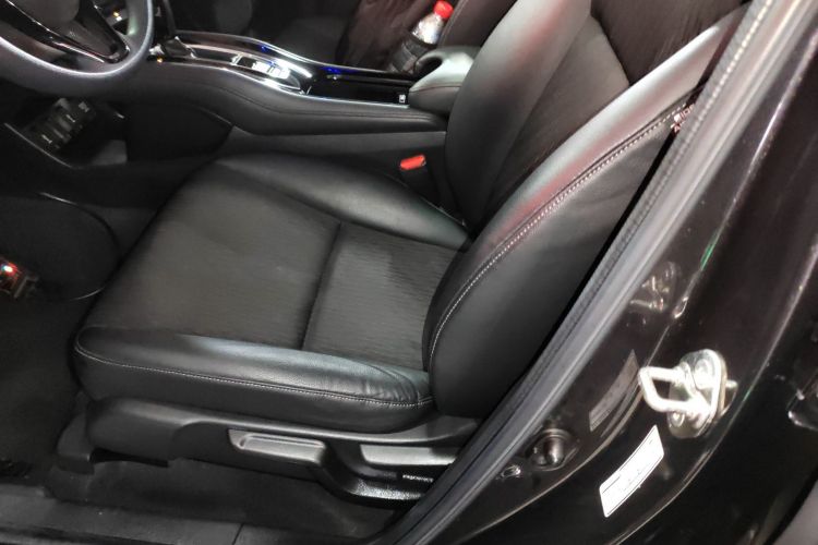 Honda VEZEL 2020 #15 Honda VEZEL 2020 car image #15