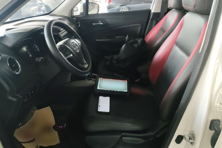 Changan CS15 EV 2017 car image #15