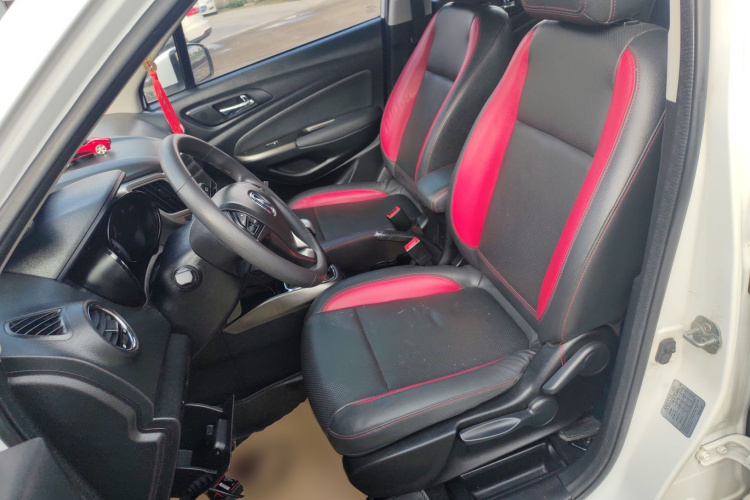 Changan CS15 EV 2016 imagen de coche #15