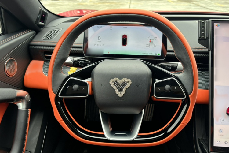 哪吒汽车 哪吒GT 2023 汽车图片 #15