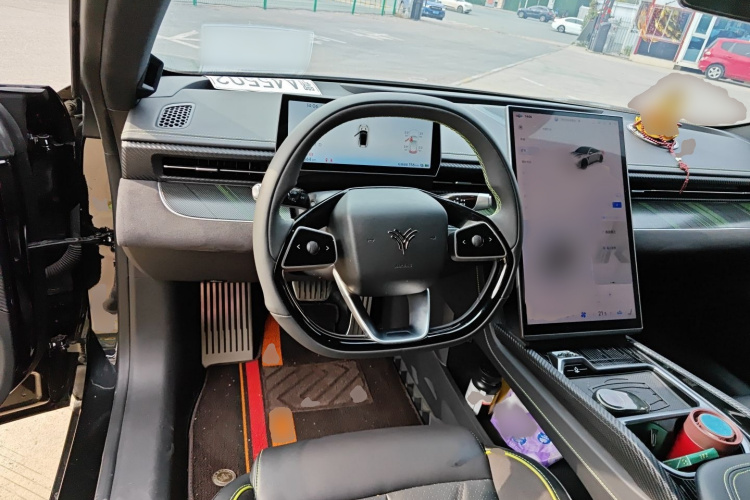 哪吒汽车 哪吒GT 2023 汽车图片 #15