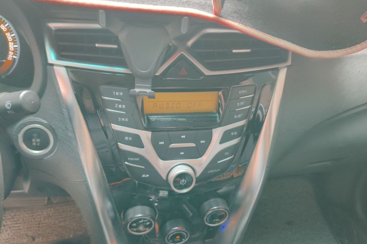 BYD F3 2018 car image #15