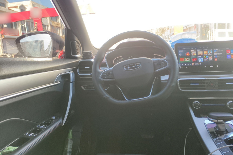 GEELY Coolray New Energy 2021 car image #15