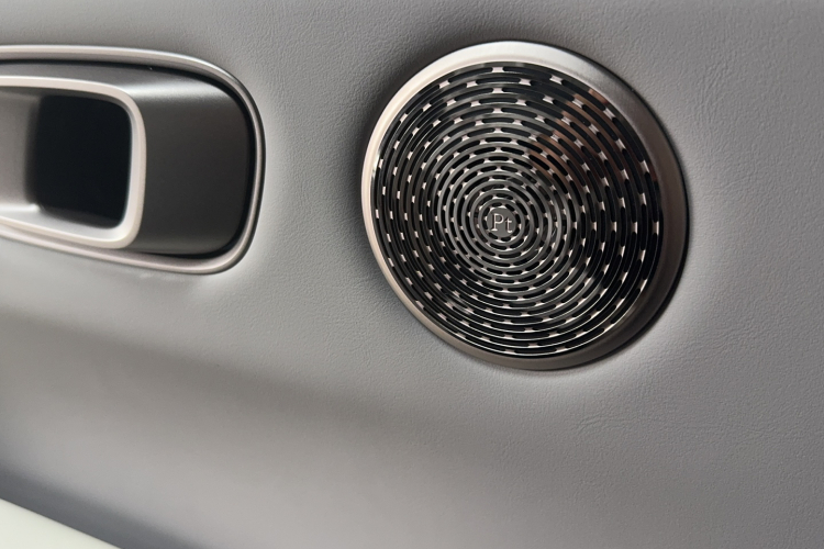 理想汽车 理想i6 2025 汽车图片 #15