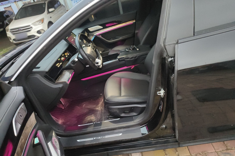 哪吒汽车 哪吒S 2024 汽车图片 #15