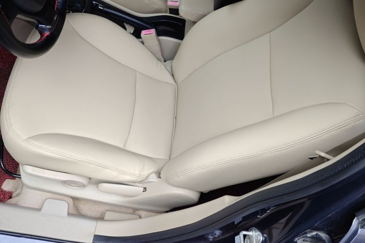 Suzuki Ciaz 2016 изображение автомобиля #15