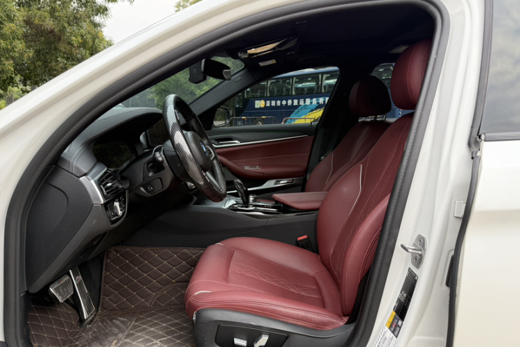 BMW M5 New Energy 2022 car image #15