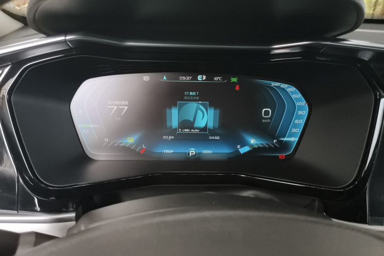 GEELY Tugella New Energy 2019 car image #15