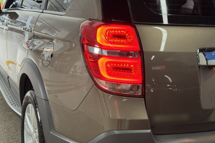 Chevrolet Captiva 2017 #15 Chevrolet Captiva 2017 car image #15