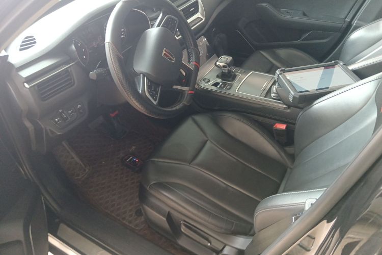 HongQi H5 2022 car image #15