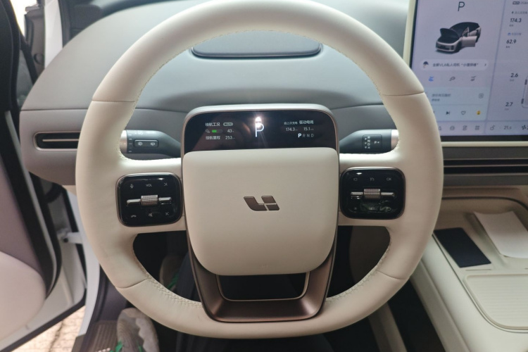 理想汽车 理想i6 2025 汽车图片 #15