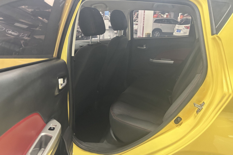 Changan BenBen 2016 car image #15