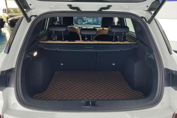 GEELY ICON 2023 car image #15