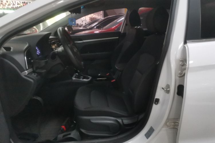 Hyundai Elantra AD 2017 car image #15