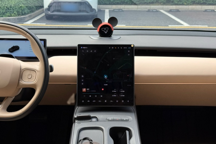 NIO ET5T 2023 изображение автомобиля #15