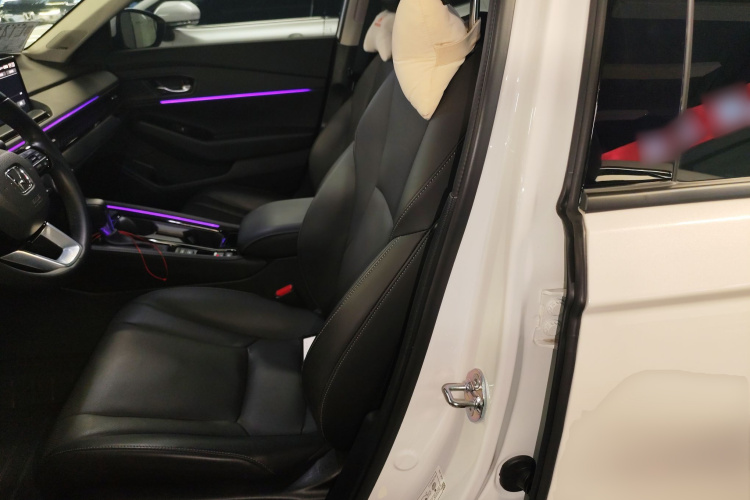 BYD F3R 2024 car image #15