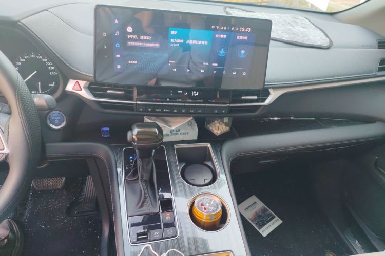 Toyota Sienna 2023 #15 Toyota Sienna 2023 car image #15