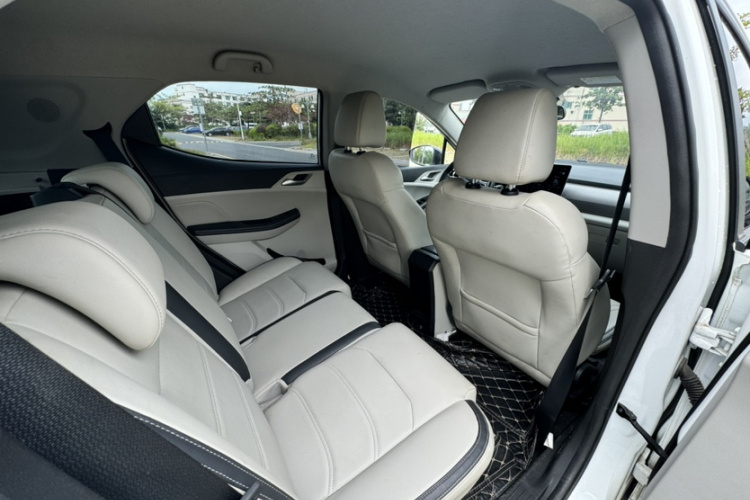 BYD Yuan 2021 car image #15